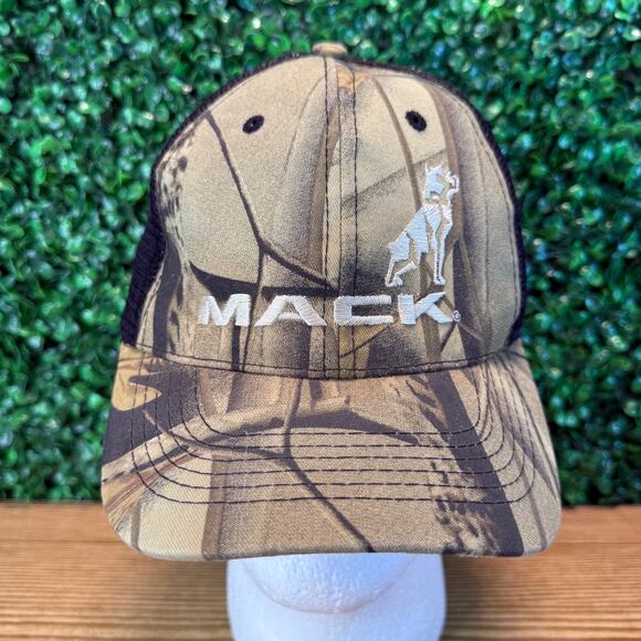 Mack Trucks Bulldog True Timber Camo Trucker Hunting Cap Snapback Hat Vanguard - Picture 1 of 8